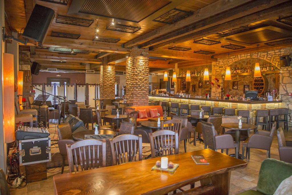 Kalívia Aiolides Hotel מראה חיצוני תמונה