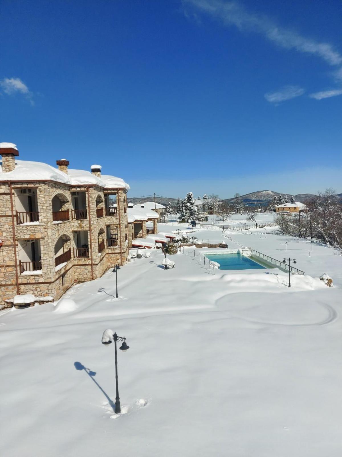 Kalívia Aiolides Hotel מראה חיצוני תמונה